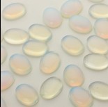 Zdjęcie - Opal syntetyczny kaboszon owal 20x15mm