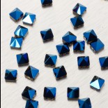 Zdjęcie - 5061 Square spike bead metallic blue 7.5mm