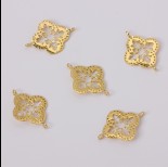Zdjęcie - Rozgałęźnik kwiatek ażurowy Ag925 pozłacany 18x13mm złoty